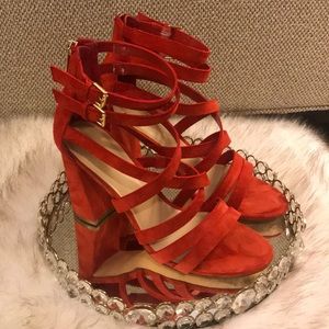 Bleecker & Bond Mindy Sandal